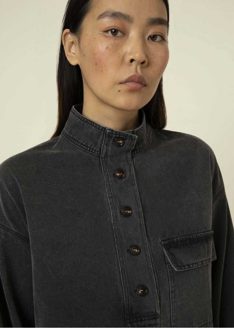 SOLAINE ACID WASH SHIRT