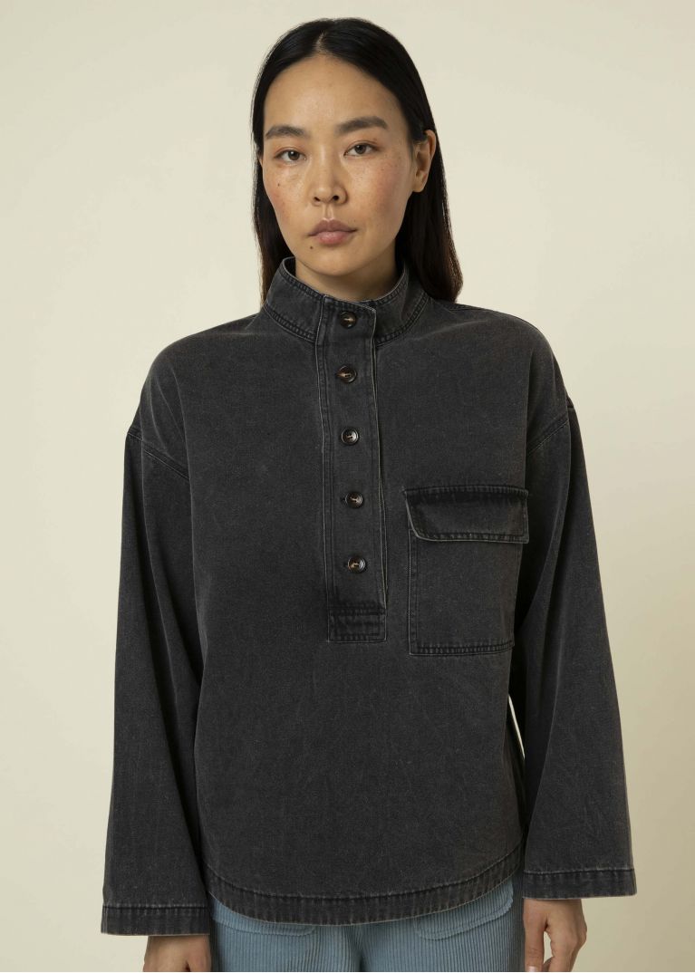 SOLAINE ACID WASH SHIRT