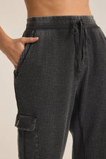 Load image into Gallery viewer, NILES WAFFLE CARGO PANT / BLACK
