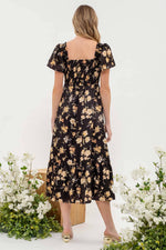 Load image into Gallery viewer, SMOCKED FLORAL PRINT SHORT SLEEVE MIDI DRESS
