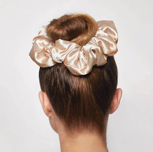 HOLIDAY CLOUD 9 SATIN PILLOW SCRUNCHIES 1 PC/ Champagne