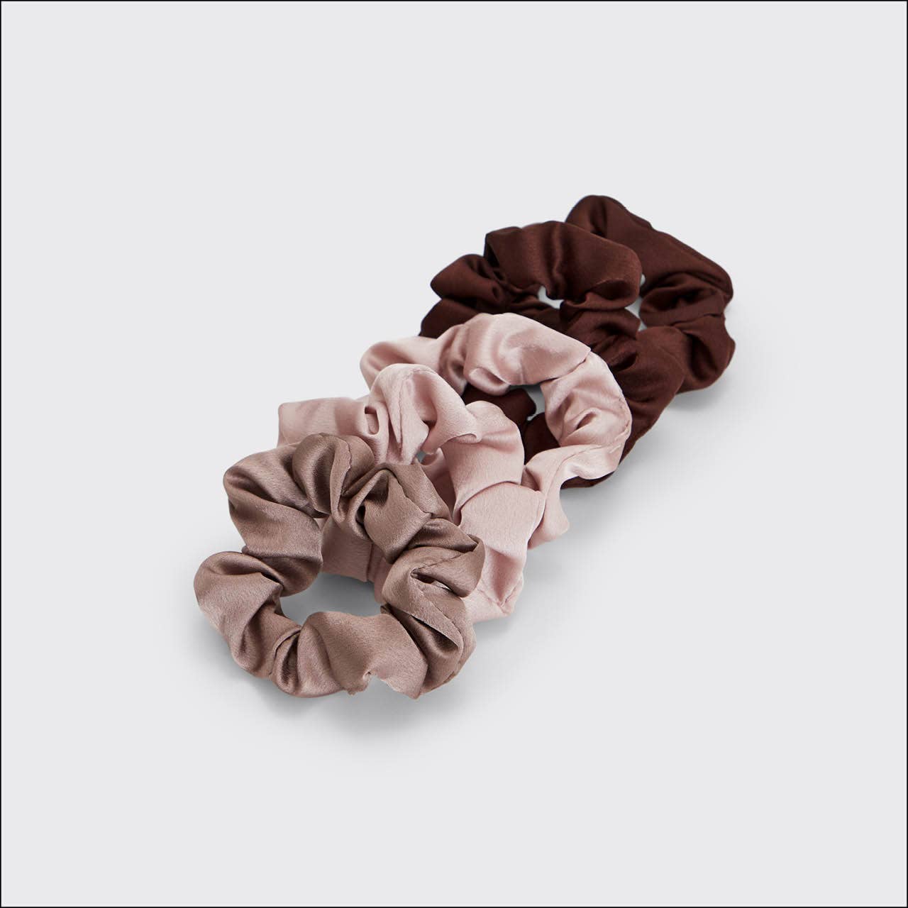 SATIN SLEEP SCRUNCHIES 5PC / Cameo