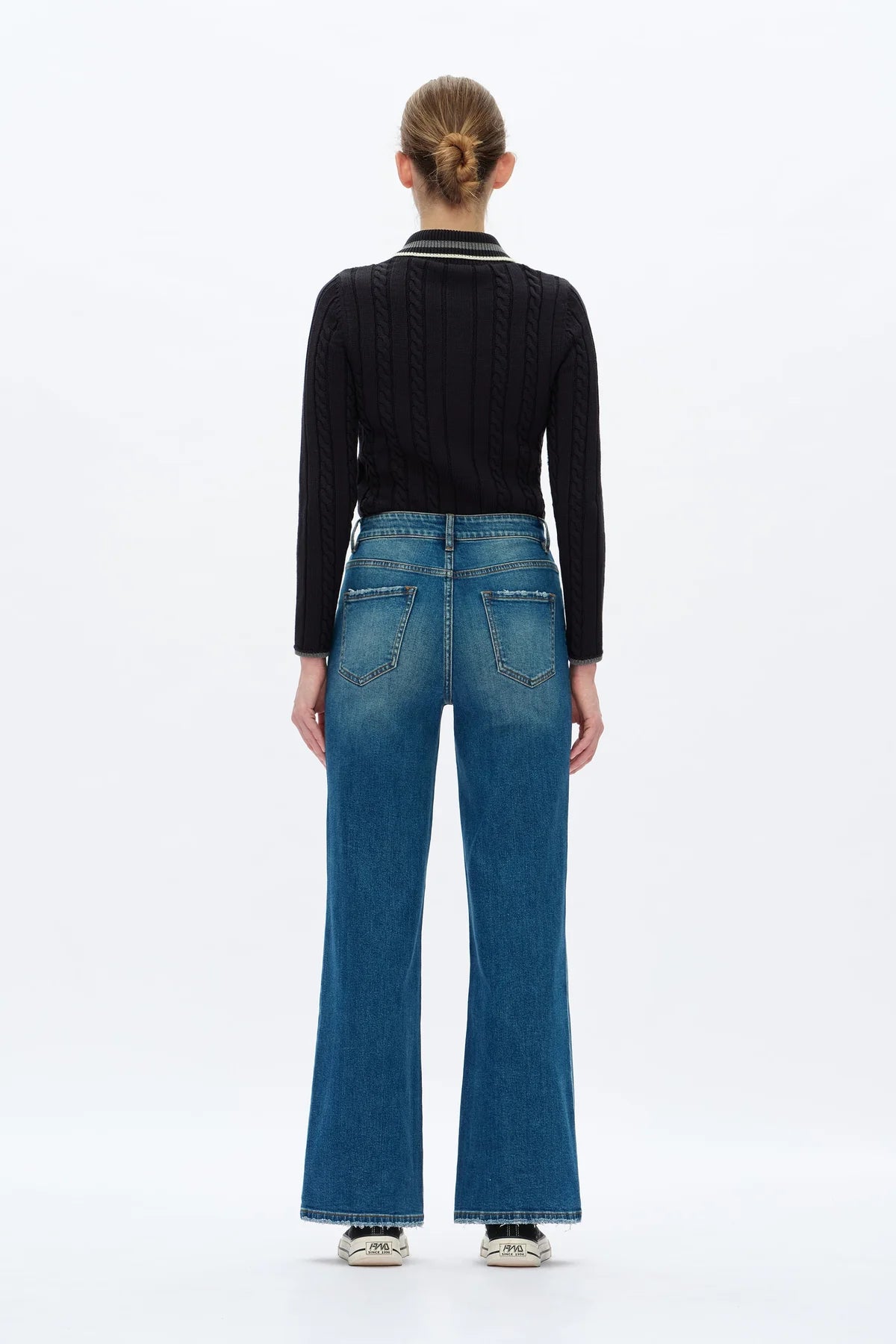HIGH RISE WIDE LEG JEANS