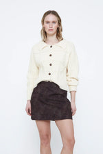 Load image into Gallery viewer, CROCHET KNIT CARDIGAN / ECRU
