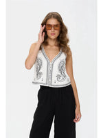 Load image into Gallery viewer, JANICE EMBROIDERED VEST
