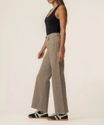Load image into Gallery viewer, MEG HIGH RISE WIDE LEG SIDE PANEL / MILK TEA
