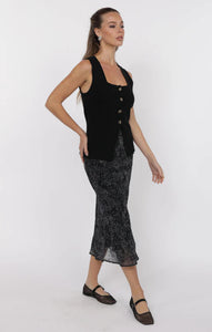 MYRA BUTTON FRONT KNIT VEST / BLACK