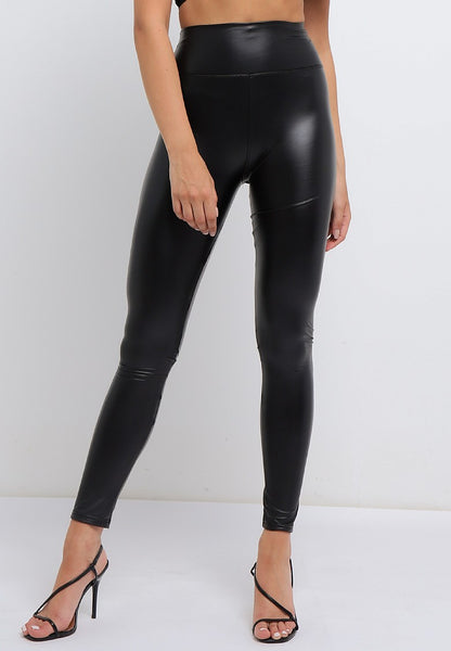 Faux Leather PU Highwaisted Leggings in Black