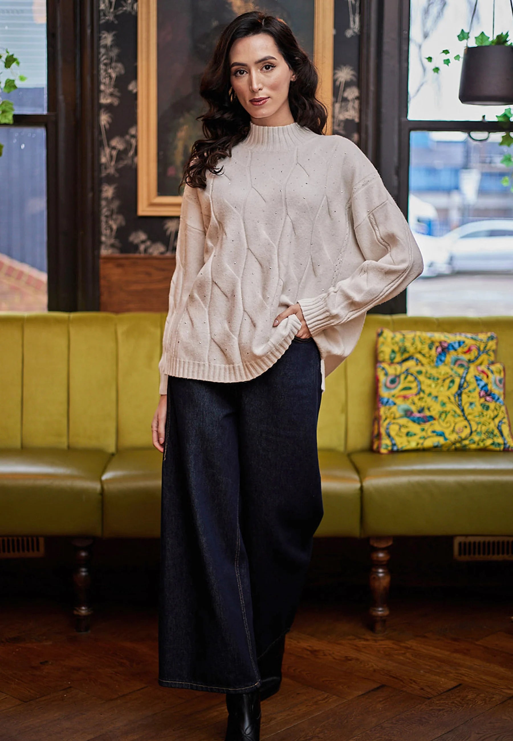 SLOAN SQUARE SWEATER