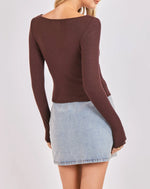 Load image into Gallery viewer, RONAN BOAT NECK KNIT TOP / DARK BROWN
