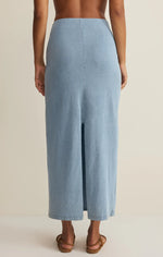 Load image into Gallery viewer, GAIL JERSEY DENIM MIDI SKIRT / OCEAN AIR INDIGO
