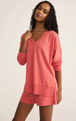 Load image into Gallery viewer, MODERN V-NECK WEEKENDER / PERSIMMON
