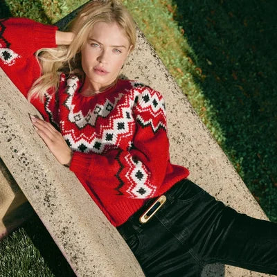 ADORNMENT SWEATER / FESTIVE RED