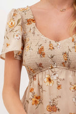 Load image into Gallery viewer, SMOCKED FLORAL PRINT SHORT SLEEVE MIDI DRESS
