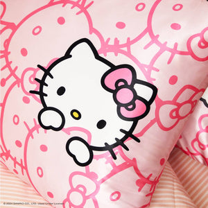 HELLO KITTY SATIN PILLOW CASE / KING