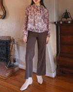 Load image into Gallery viewer, VINEYARDS STRETCH CORDUROY PANTS
