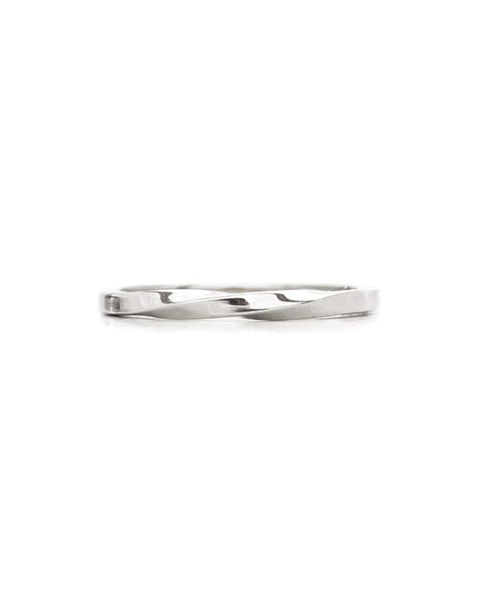 HELIX | SILVER TWISTED SQUARE RING