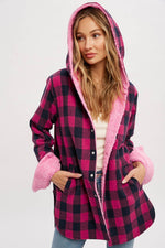 Load image into Gallery viewer, PLAID SHERPA-LINED HOODIE / PINK
