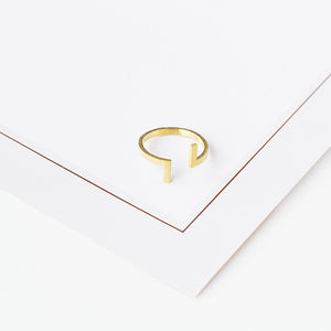 TEAGAN RING // GOLD (ONE SIZE)